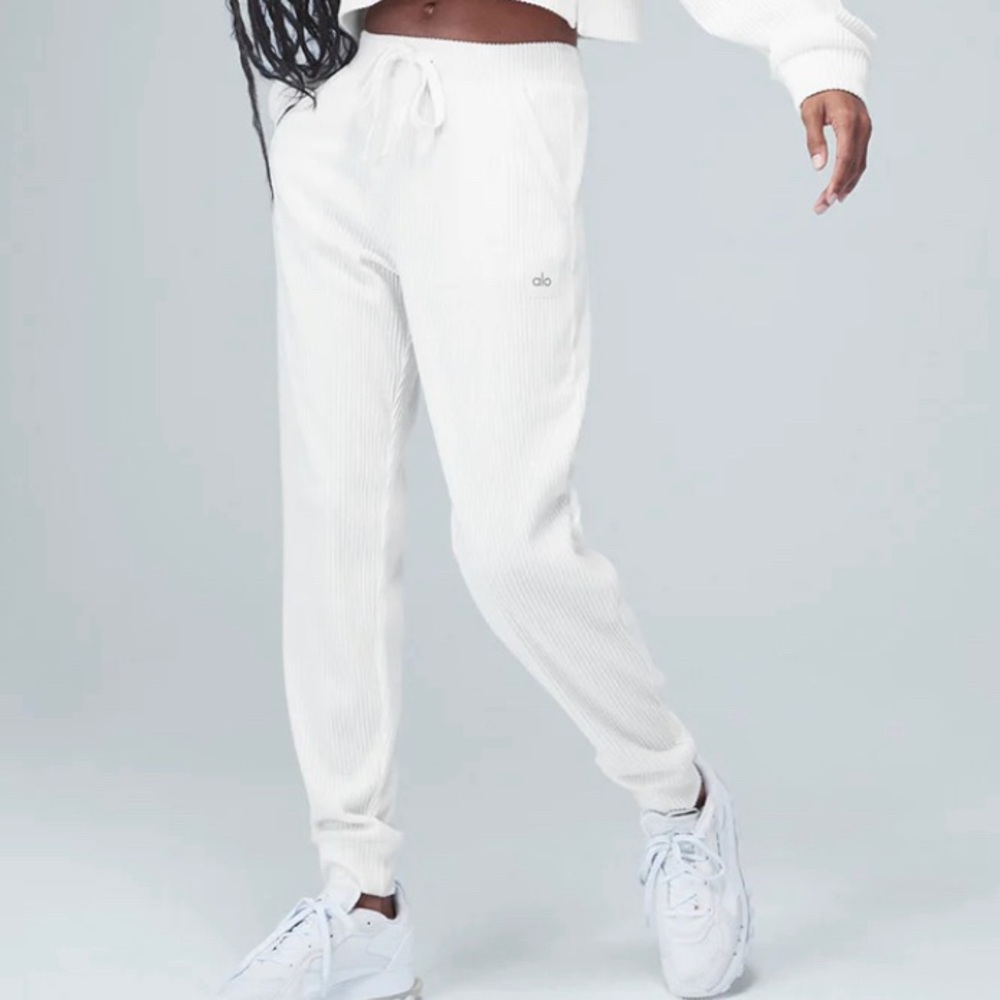 Muse Sweatpant